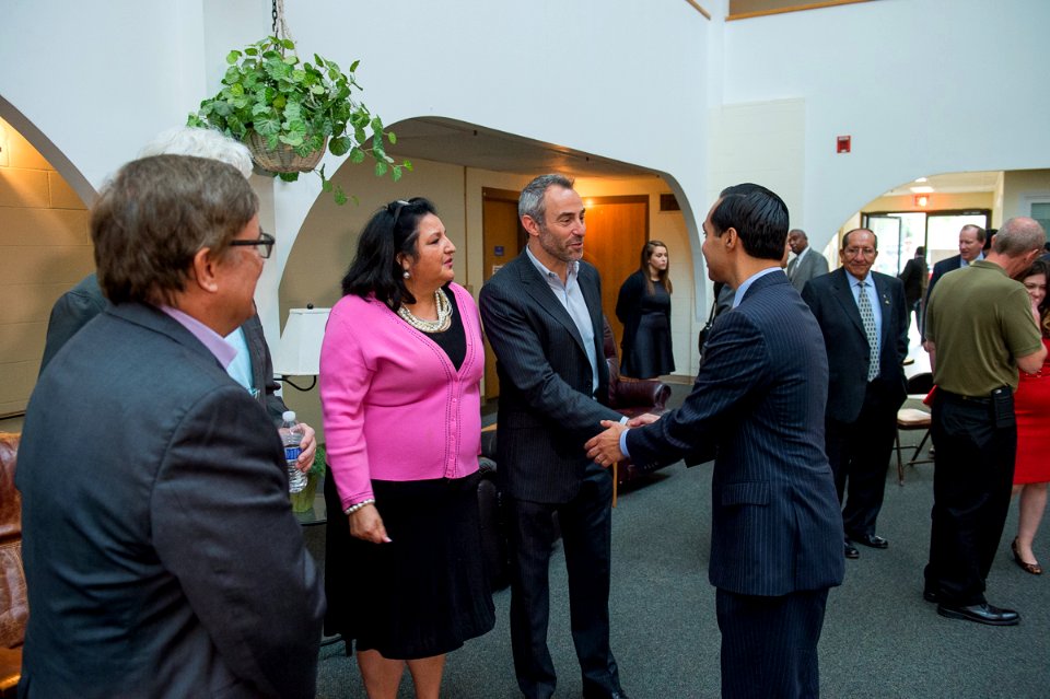 Secretary Castro Visits Kansas City Area (17724008413)