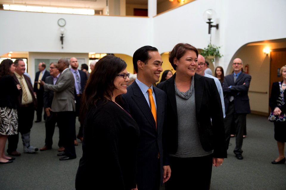 Secretary Castro Visits Kansas City Area (18156940420)