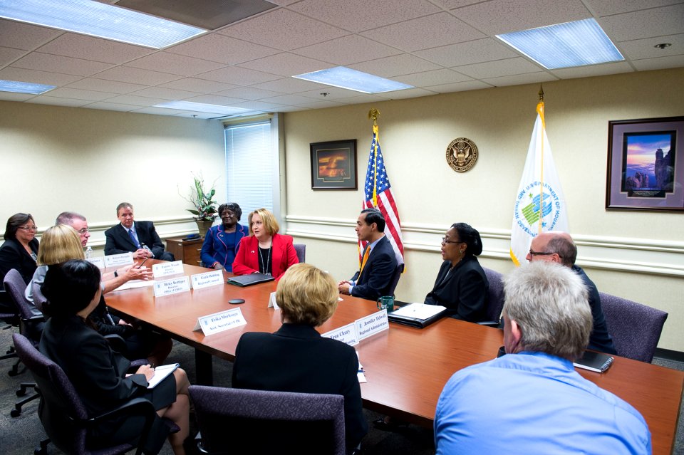 Secretary Castro Visits Kansas City Area (17724025203)