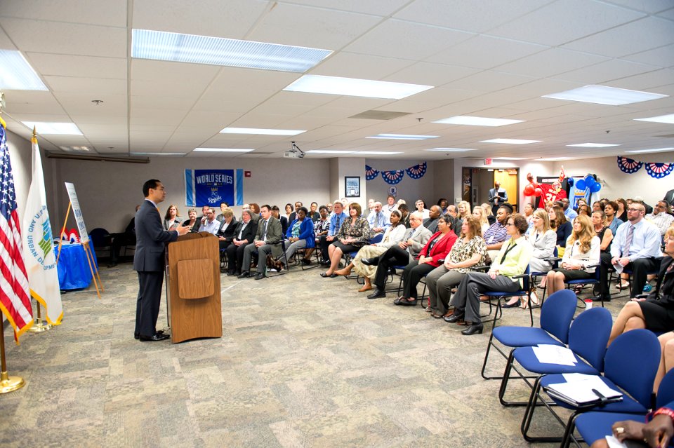 Secretary Castro Visits Kansas City Area (18158503889)