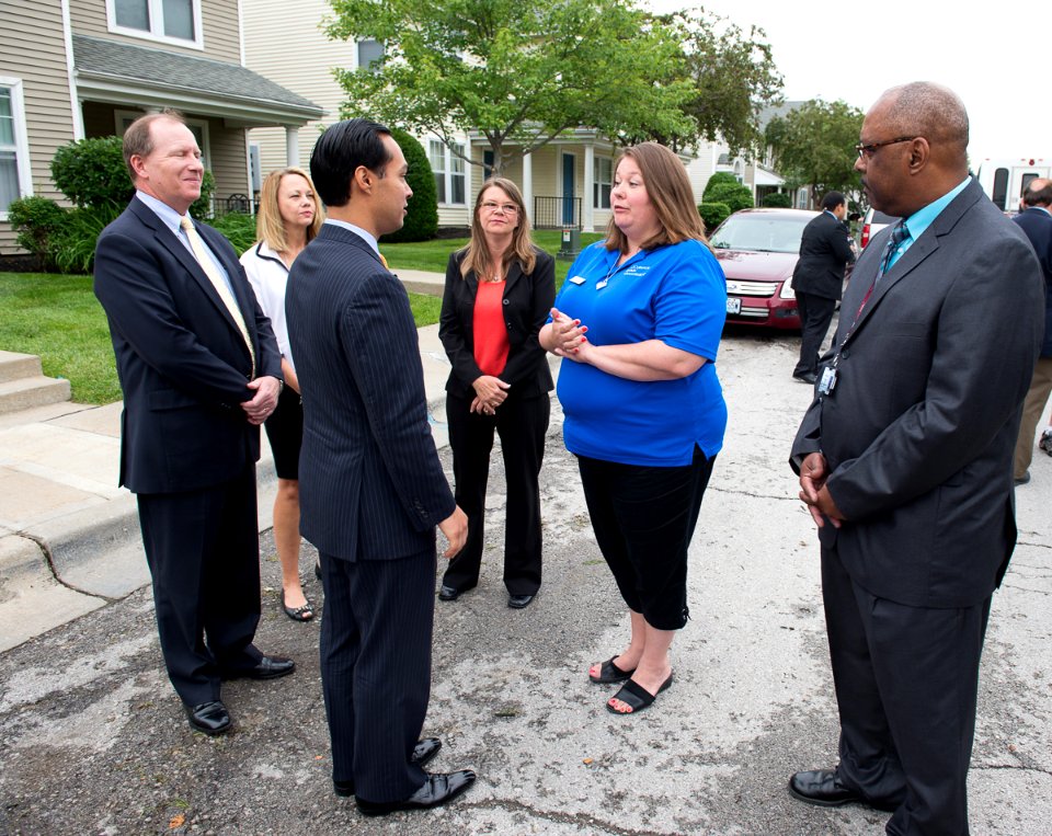 Secretary Castro Visits Kansas City Area (18340668192)