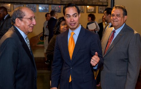 Secretary Castro Visits Kansas City Area (18344679515)