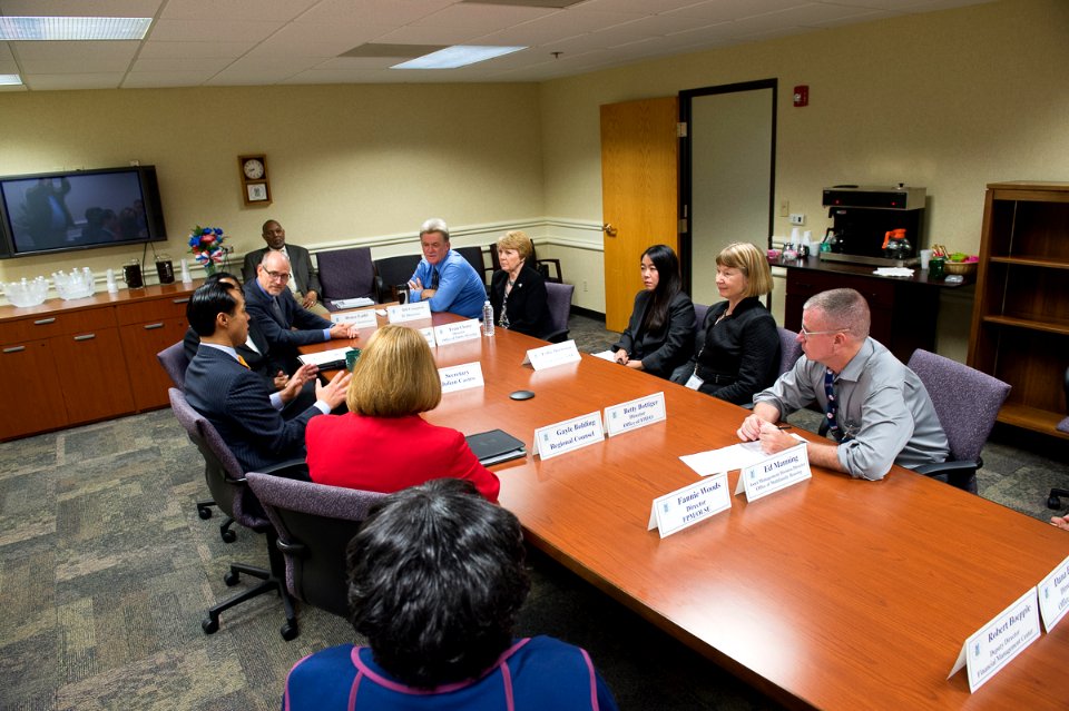 Secretary Castro Visits Kansas City Area (18344694555)