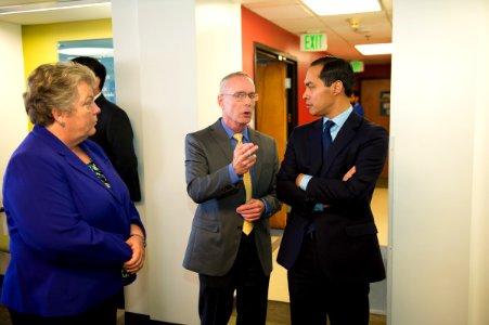 Secretary Castro Visits L.A. (15872934423)