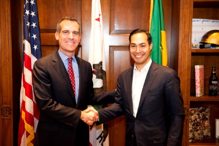 Secretary Castro Visits L.A. (16305640460)