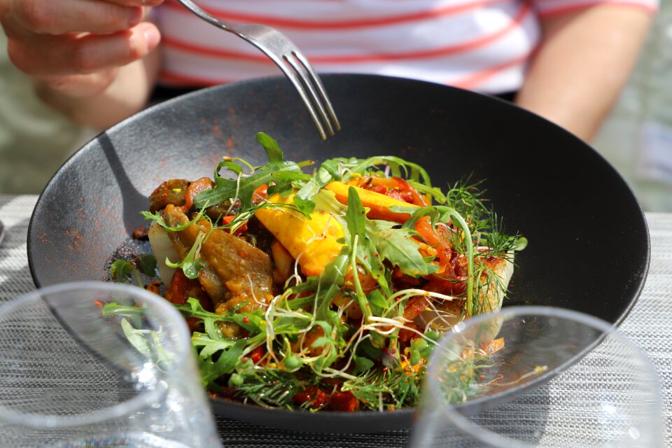 Cooking healthy dish