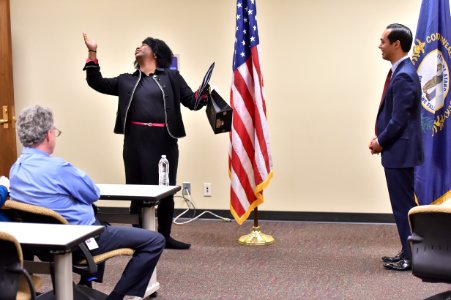 Secretary Castro Visits Louisville, KY (15725725984)
