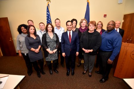 Secretary Castro Visits Louisville, KY (15728201413)