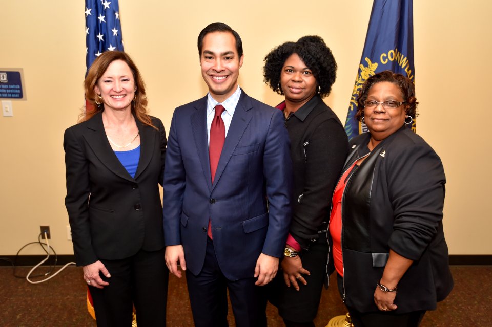 Secretary Castro Visits Louisville, KY (15725722944)