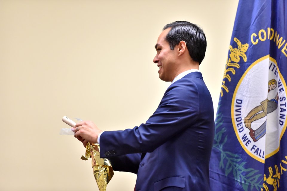 Secretary Castro Visits Louisville, KY (16160791190)