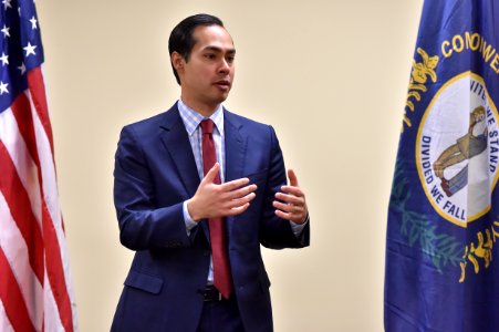 Secretary Castro Visits Louisville, KY (16160794200)