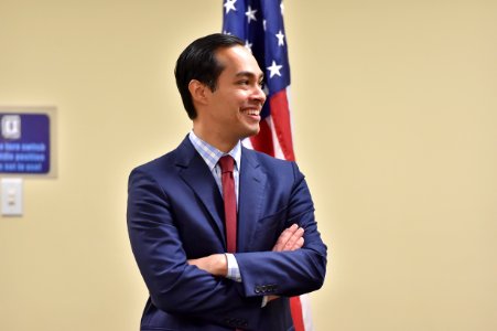 Secretary Castro Visits Louisville, KY (16161969809)