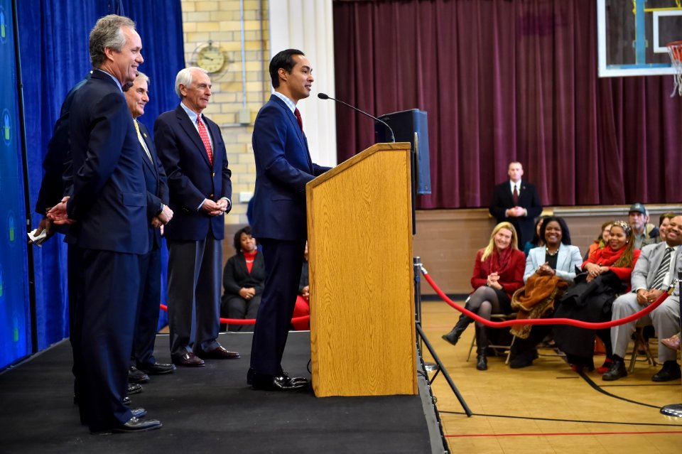Secretary Castro Visits Louisville, KY (16162279037)