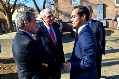Secretary Castro Visits Louisville, KY (16162281607)