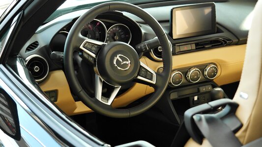 Seat chrome sports car