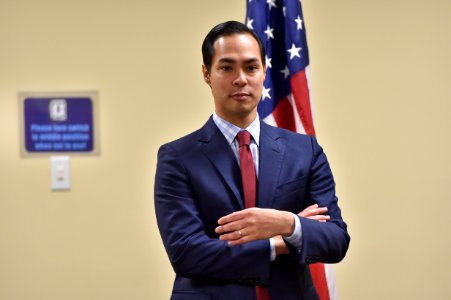 Secretary Castro Visits Louisville, KY (16348150585)