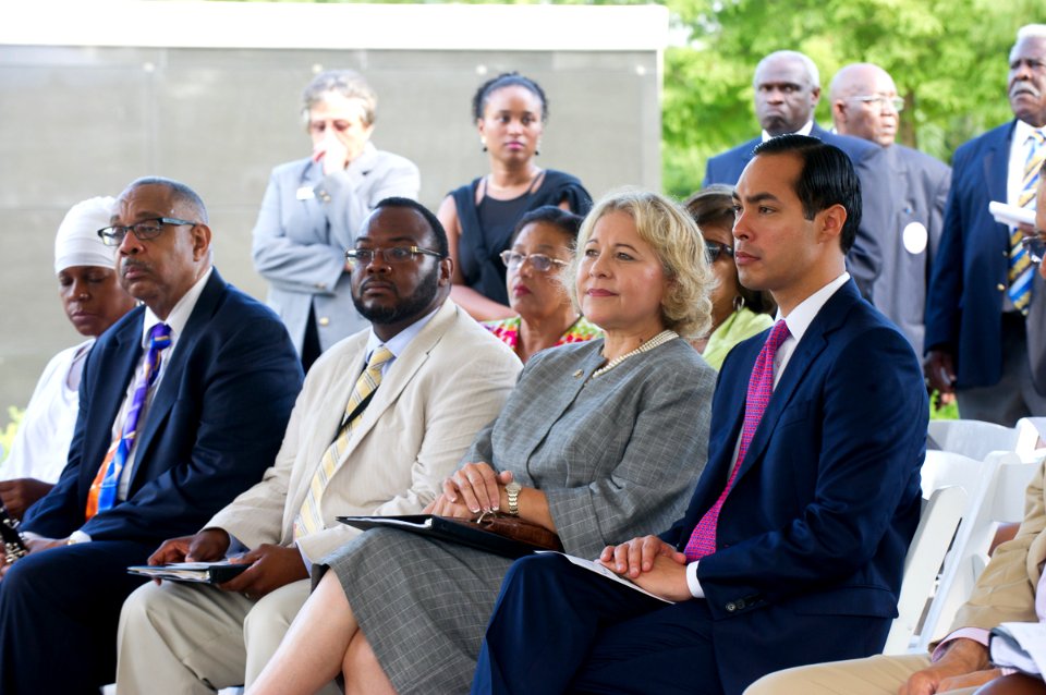 Secretary Castro Visits New Orleans (15052254316)