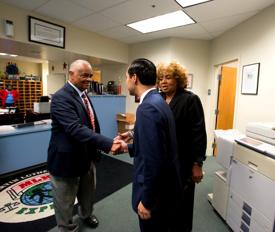 Secretary Castro Visits New Orleans (15120474015)