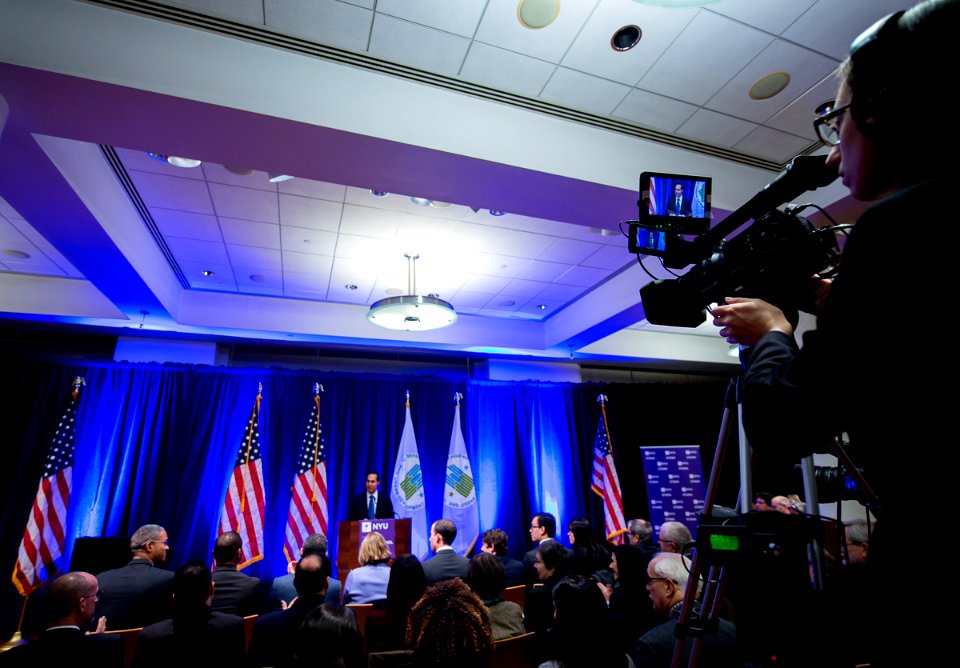Secretary Castro Visits NYU (22679392838)