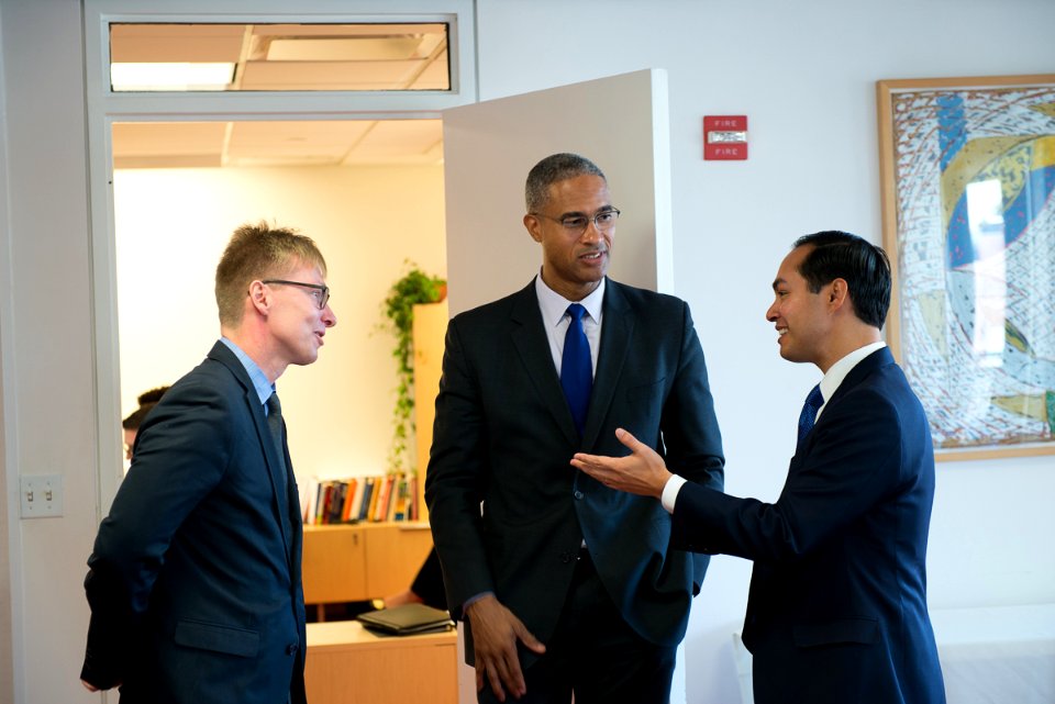 Secretary Castro Visits NYU (22679398128)