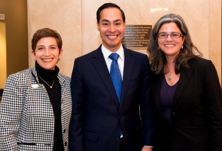 Secretary Castro Visits NYU (22679390558)