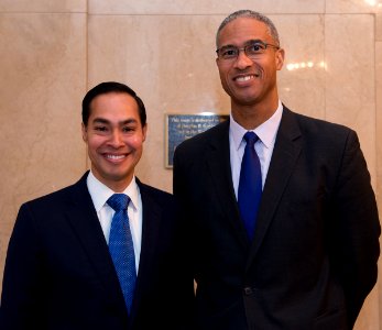 Secretary Castro Visits NYU (23071725616)