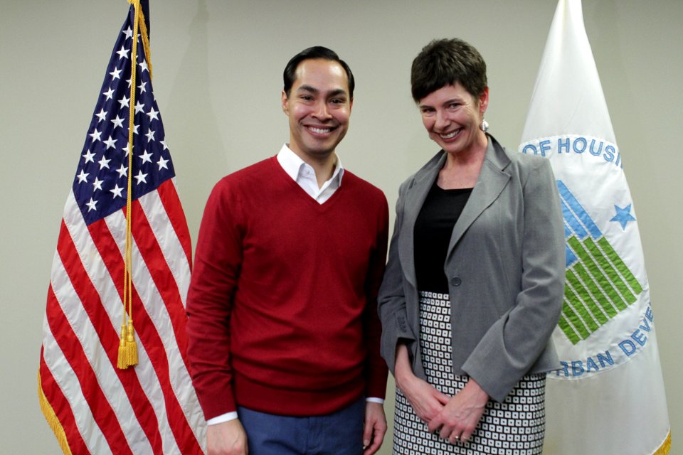 Secretary Castro Visits San Francisco (15806244424)