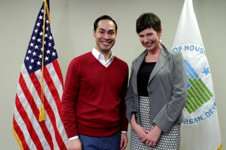 Secretary Castro Visits San Francisco (15806244424)