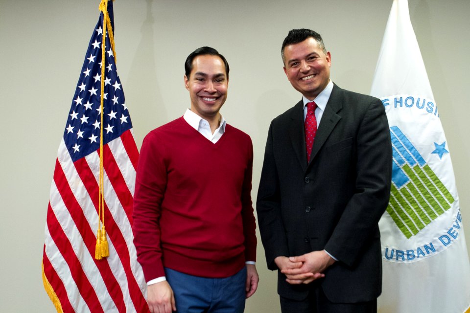 Secretary Castro Visits San Francisco (15808700693)
