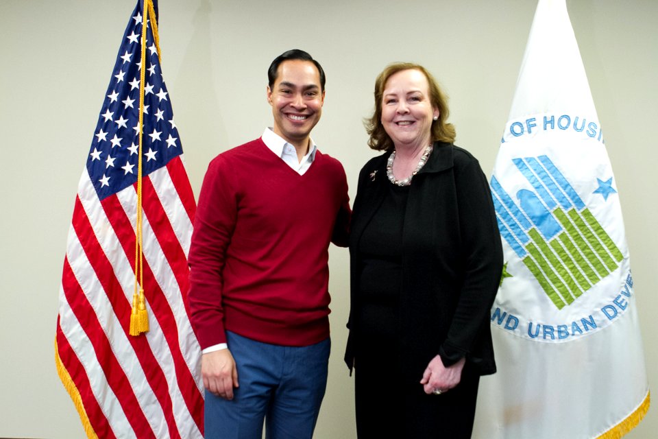 Secretary Castro Visits San Francisco (16241095678)