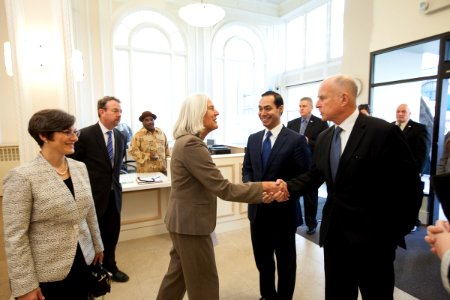Secretary Castro Visits San Francisco (15806246214)