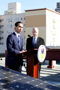 Secretary Castro Visits San Francisco (15873358743)