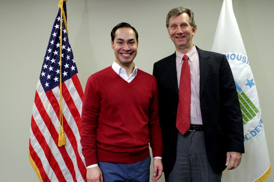 Secretary Castro Visits San Francisco (16241091488)