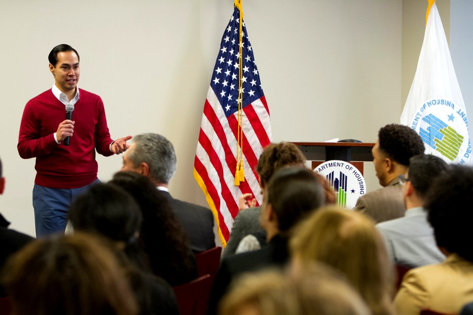 Secretary Castro Visits San Francisco (16428753275)