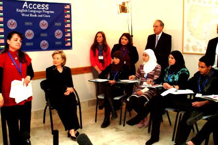 Secretary Clinton Attends Amideast Event - 3328209489
