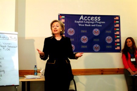 Secretary Clinton Attends Amideast Event - 3328272121