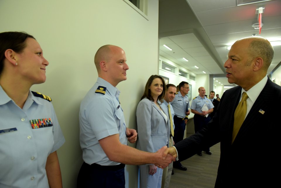 Secretary Johnson meets with USCG Headquarters Employees (25427090174)