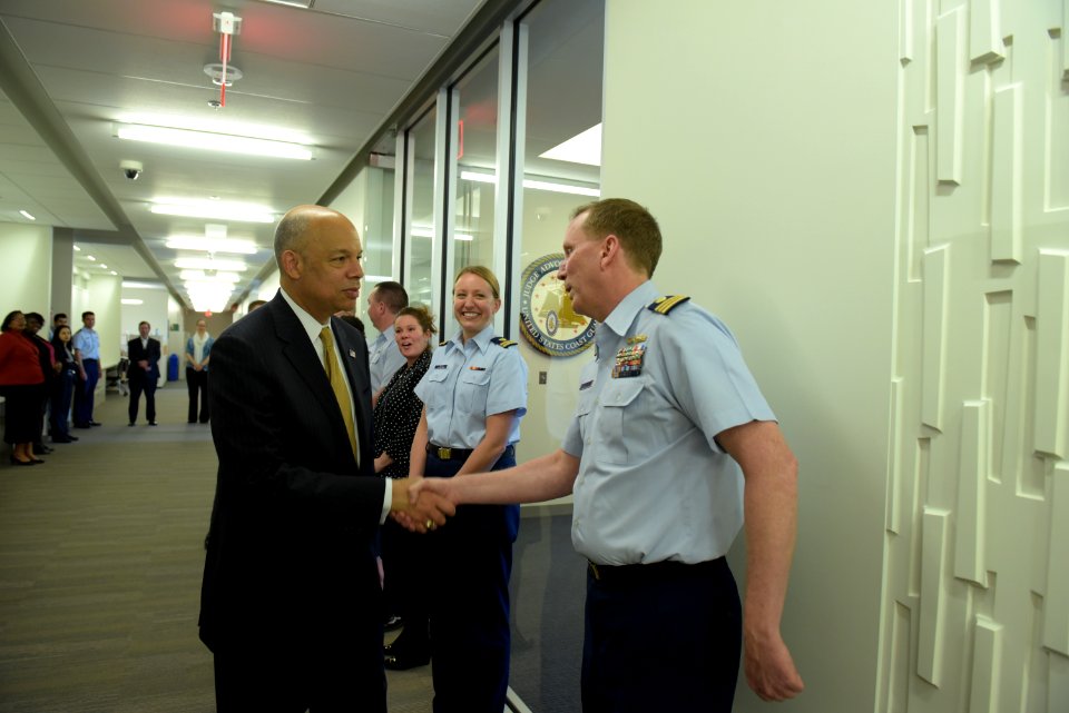 Secretary Johnson meets with USCG Headquarters Employees (25429325553)