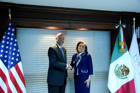 Secretary Johnson meets with Mexico's AG (30386923055)