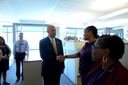 Secretary Johnson meets with USCG Headquarters Employees (25758844520)