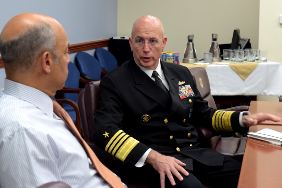 Secretary Johnson meets with SOUTHCOM Commander