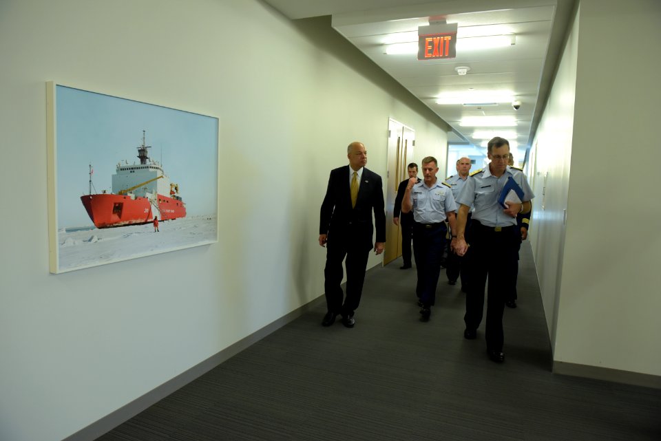 Secretary Johnson meets with USCG Headquarters Employees (25759022620)