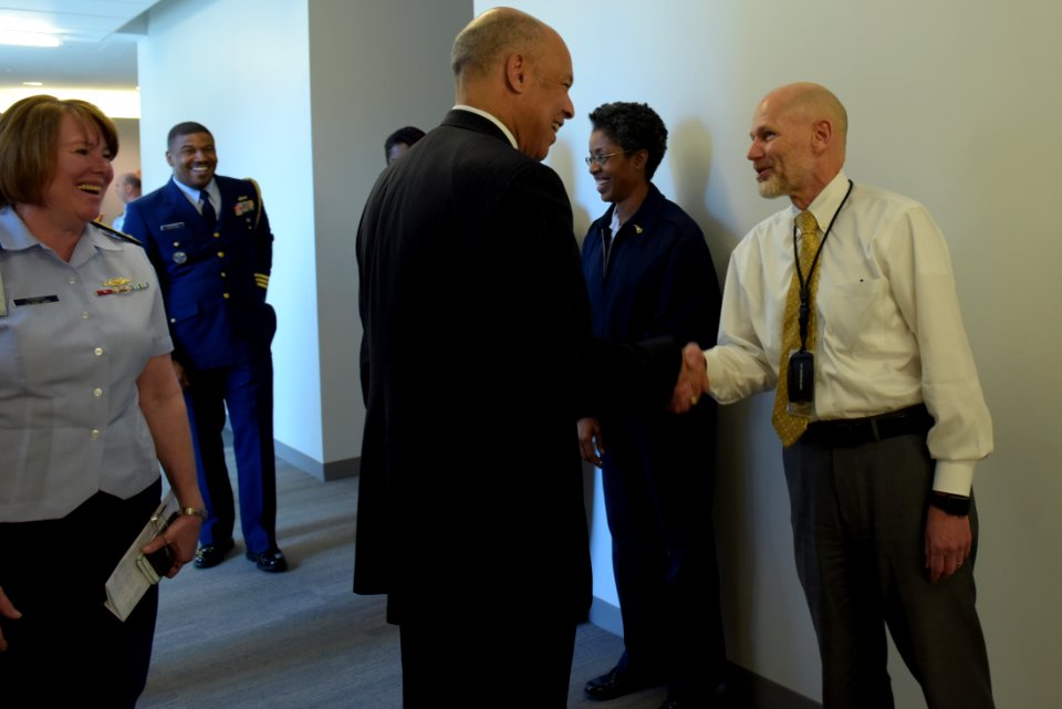 Secretary Johnson meets with USCG Headquarters Employees (25939082622)
