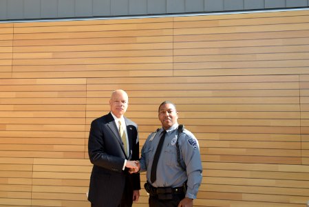 Secretary Johnson meets with USCG Headquarters Employees (25939029442)