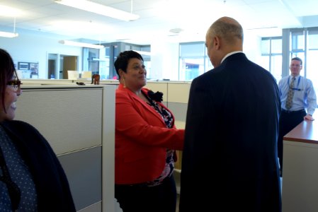 Secretary Johnson meets with USCG Headquarters Employees (25939130032)