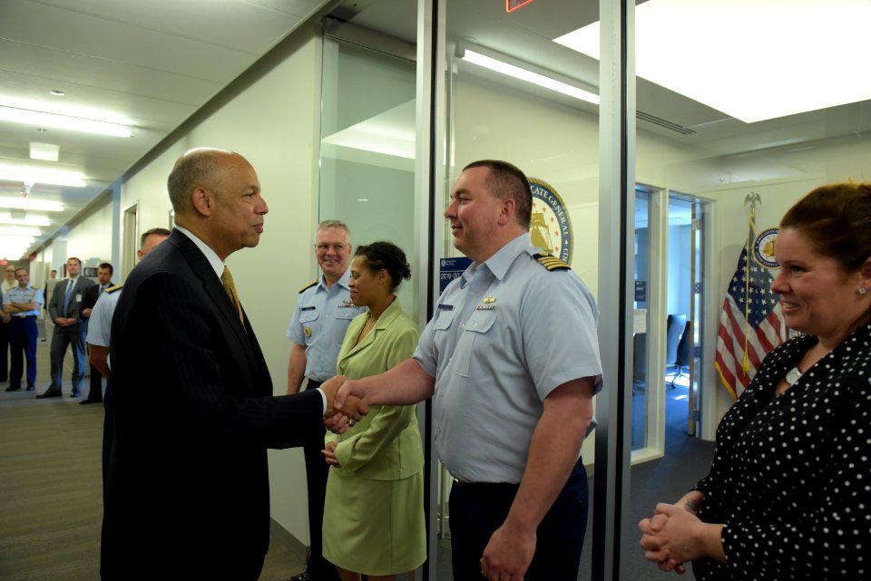 Secretary Johnson meets with USCG Headquarters Employees (25965452301)