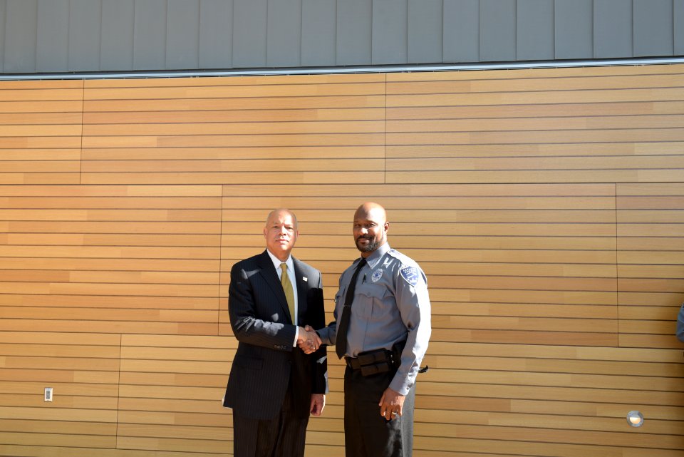 Secretary Johnson meets with USCG Headquarters Employees (26005648766)