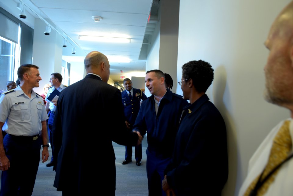 Secretary Johnson meets with USCG Headquarters Employees (26005700076)