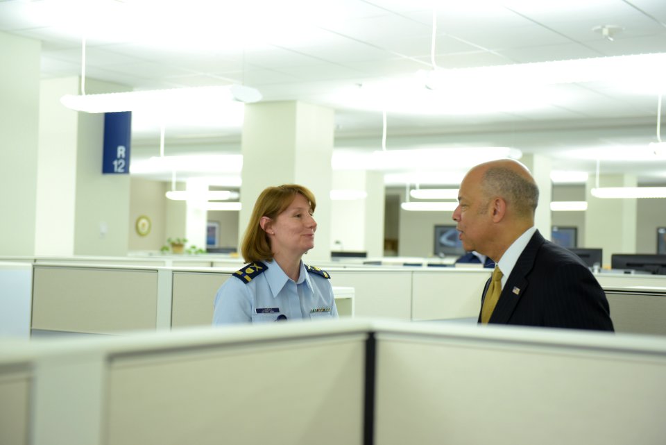 Secretary Johnson meets with USCG Headquarters Employees (26005767856)