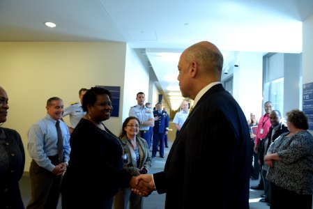 Secretary Johnson meets with USCG Headquarters Employees (26005725266)